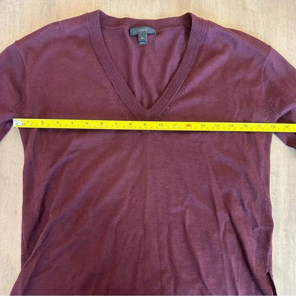 J Crew Burgundy Bell Sleeve Sweater 100% Merino Wool Size XS - Picture 8 of 9